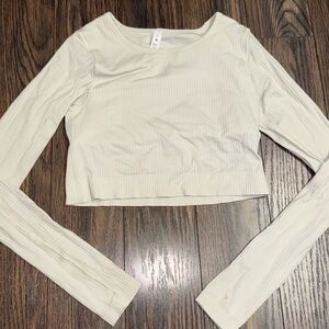 Lululemon long sleeve crop top